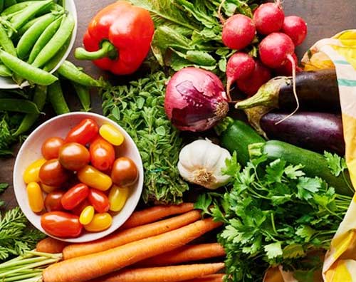Top 11 thực phẩm giúp tăng cường miễn dịch cơ thể trong mùa dịch
